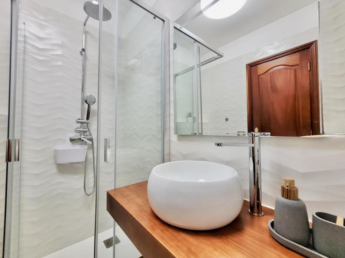 푸에르토 드 라 크루즈 The Balcony House With Free Parking 아파트 외부 사진