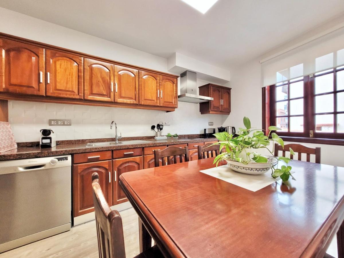 푸에르토 드 라 크루즈 The Balcony House With Free Parking 아파트 외부 사진